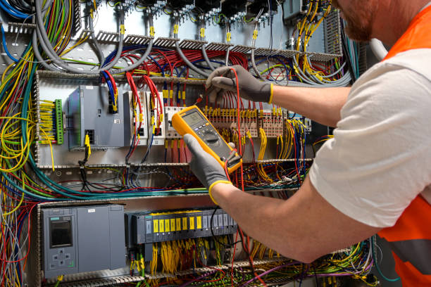 Best Circuit Breaker Repair  in Woodcreek, TX